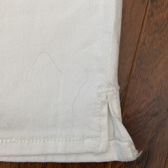 Suzanne Betro high waisted white Capri in size 8 - Picture 6 of 13